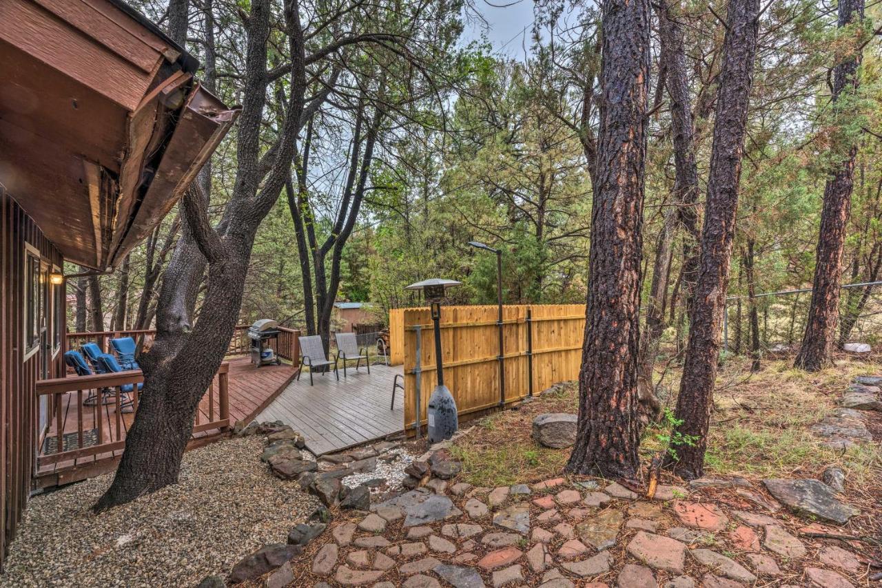Rustic Ruidoso Cabin With Large Deck And Grill! Kültér fotó